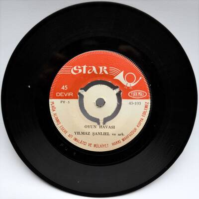 Yılmaz Şanlıel Ve Ark. - Oyun Havası PLK4517 - 1