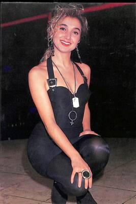 Yonca Evcimik Kartpostal KRT15692 - 1