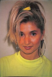 Yonca Evcimik Kartpostal (Küçük Boy) KRT21230 - Gökçekoleksiyon