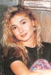 Yonca Evcimik Kartpostal (Küçük Boy) KRT21233 - Gökçekoleksiyon