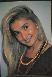 Yonca Evcimik Kartpostal (Küçük Boy) KRT21235 - Gökçekoleksiyon