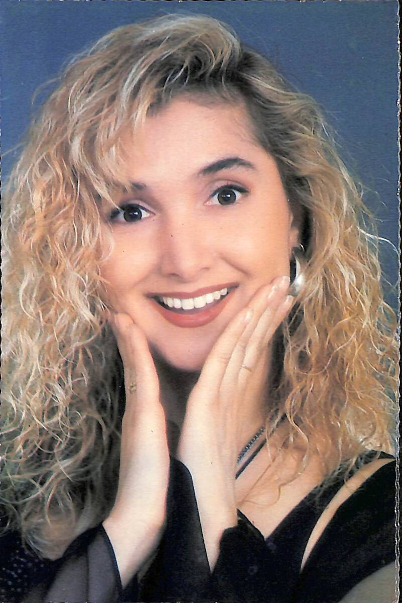 Yonca Evimcek Kartpostal (Küçük Boy) KRT23307 - 1