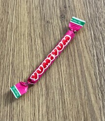 YUMİYUM (KENT ) 1990s Çilek Aromalı Toffe. # SKZ2049 - 2