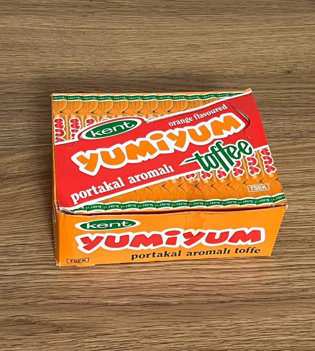 YUMİYUM (KENT ) 1990s Çilek Aromalı Toffe. 100Ad .Dolu Kutu# SKZ2047 - 5
