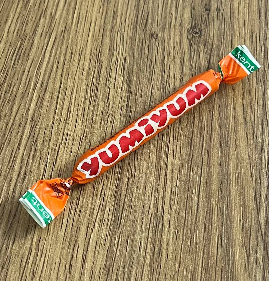 YUMİYUM (KENT ) 1990s Portakal Aromalı Toffe. # SKZ2050 - 2