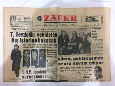 Zafer Gazetesi 16 Mart 1962 - KOPun Pilotlarının Cenazesi Kaldırıldı GZ73086 - 1