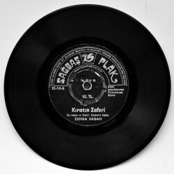 Zehra Sabah - Kıratın Zaferi (Y)PLK3211 - 1