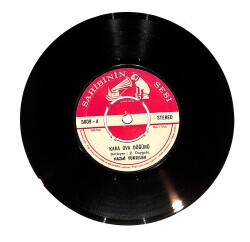 Nazmi Yükselen - Kara Ova Düğünü / Çok Acı Çektim Plak (10/9) PLK24315 - Gökçekoleksiyon